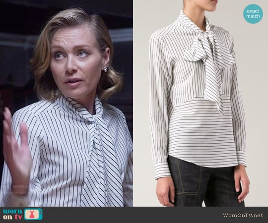 Derek Lam Striped Pussy Bow Blouse worn by Elizabeth North (Portia de Rossi) on Scandal