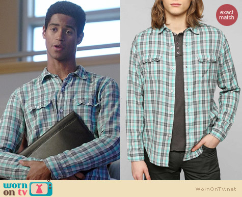 Devil's Harvest Lightweight Plaid Button-down Shirt in Turquoise worn by Alfred Enoch on HTGAWM