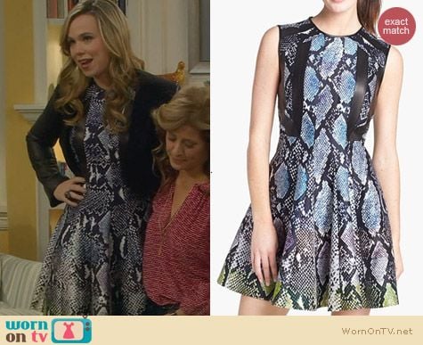 Diane Von Furstenberg Ida Dress worn by Amanda Fuller on Last Man Standing