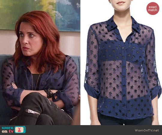 Diane von Furstenberg Lorelai Star Blouse worn by Jo (Alanna Ubach) on Girlfriends Guide to Divorce