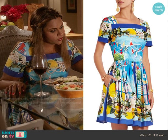 Dolce & Gabbana Portofino Printed Cotton Poplin Mini Dress worn by Mindy Lahiri (Mindy Kaling) on The Mindy Project