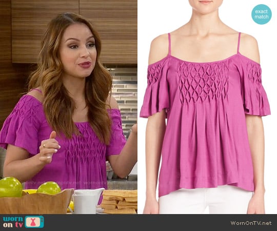 Ella Moss Stella Cold Shoulder Top in Magenta worn by Sofia Rodriguez (Aimee Carrero) on Young and Hungry