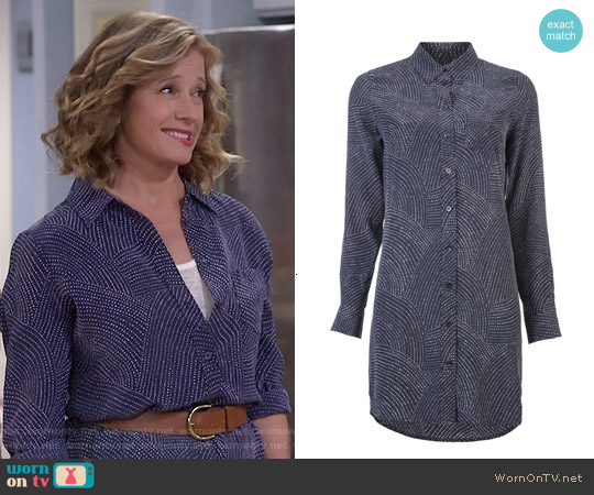 Equipment Brett Dress in Peacoat worn by Vanessa Baxter (Nancy Travis) on Last Man Standing