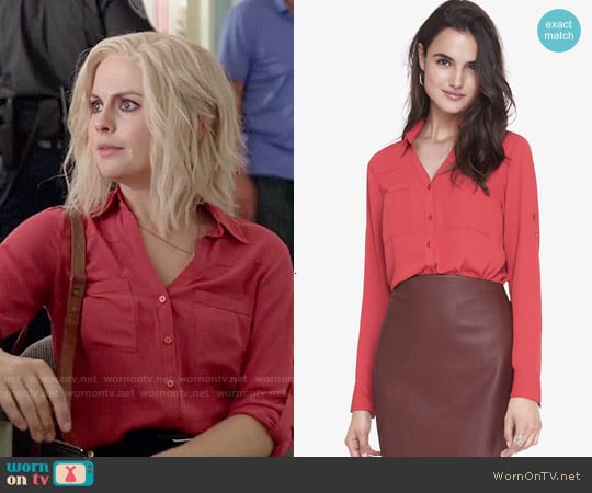 Express The Convertible Sleeve Portofino Shirt in Bright Salmon worn by Liv Moore (Rose McIver) on iZombie