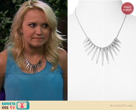 Express Graduated Spike Necklace worn by Emily Osment on Young & Hungry