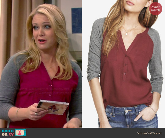 Express Mixed Media Raglan Sleeve Pocket Tee worn by Melissa Joan Hart on Melissa & Joey