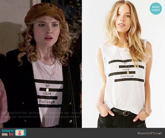 Truly Madly Deeply Spliced Verbiage Twist-Cuff Muscle Tee worn by Grace Gardner (Skyler Samuels) on Scream Queens