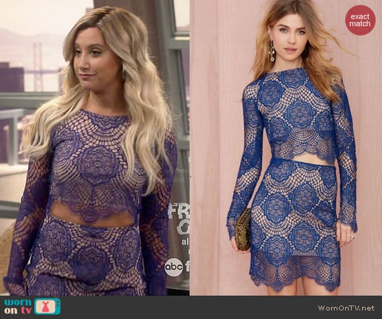 For Love & Lemons 'Grace' Lace Crop Top and 'Midnight' Skirt worn by Logan Rawlings (Ashley Tisdale) on Young and Hungry