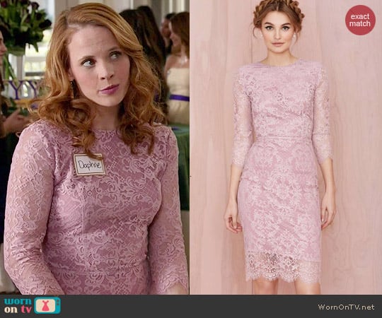 For Love & Lemons Pot Pourrie Lace Dress worn by Daphne Vasquez (Katie Leclerc) on Switched at Birth