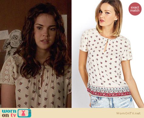 Forever 21 Boho Crochet Floral Top worn by Maia Mitchell on The Fosters