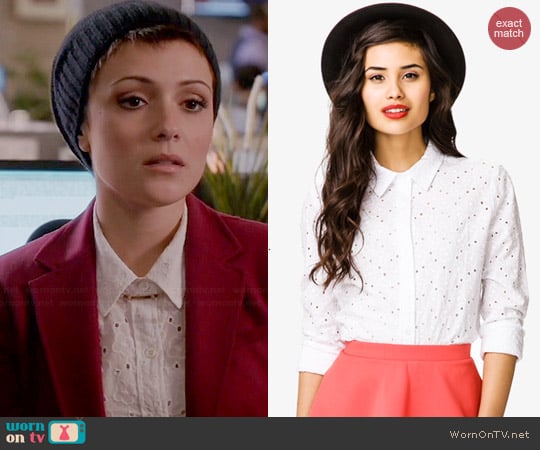 Forever 21 Eyelet Shirt worn by Italia Ricci on Chasing Life