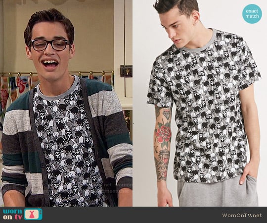 Forever 21 Raccoon Print Tee worn by Joey Rooney (Joey Bragg) on Liv and Maddie