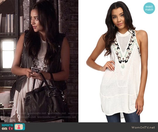 Free People Adella Top worn by Emily Fields (Shay Mitchell) on Pretty Little Liars