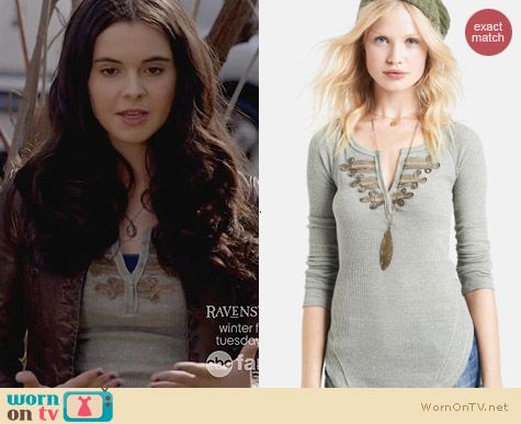 Free People Battalion Henley worn by Vanessa Marano on Switched at Birth