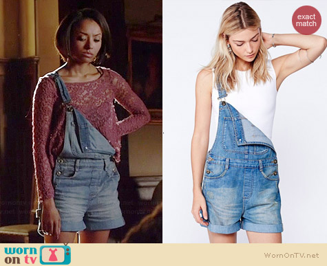 Free People Boyfriend Shortalls worn by Kat Graham on The Vampire Diaries