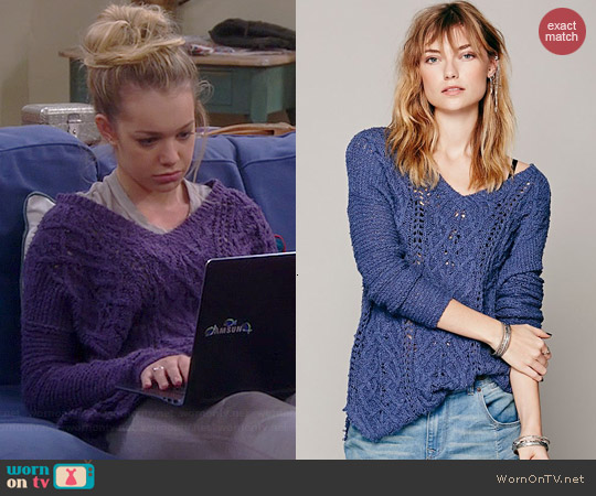 Free People Cross My Heart Pullover worn by Sadie Calvano on Mom