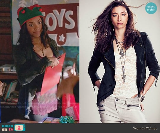 Free People Knit Moto Jacket worn by Bonnie Bennett (Kat Graham) on The Vampire Diaries