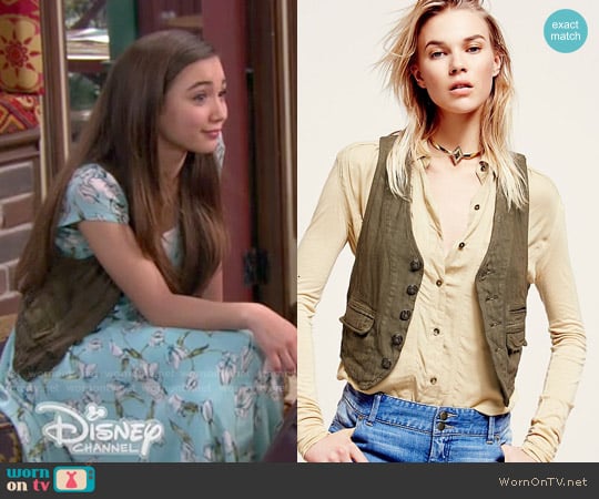 Free People Menswear Cotton Vest in Army Olive worn by Riley Matthews (Rowan Blanchard) on Girl Meets World