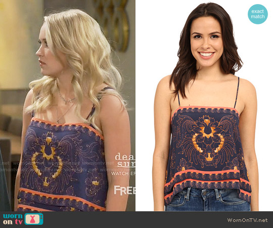 Free People Scarf Print Top in Indigo worn by Gabi Diamond (Emily Osment) on Young and Hungry