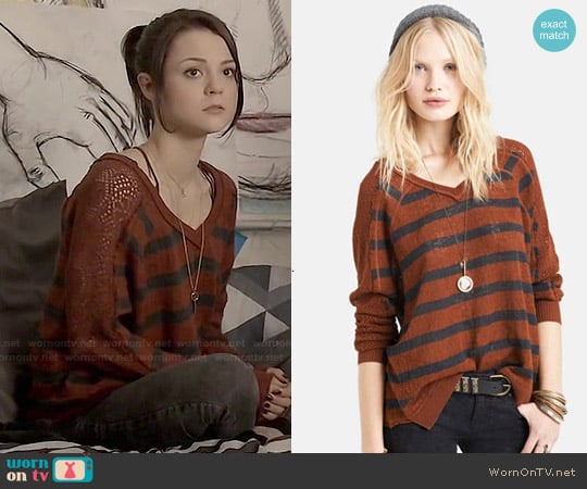 Free People Striped Lace V-neck Sweater in Henna worn by Carter Stevens (Kathryn Prescott) on Finding Carter