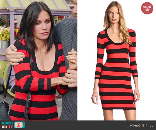 French Connection Classic Stripe Scoop Sweater Dress worn by Jules Cobb (Courtney Cox) on Cougar Town