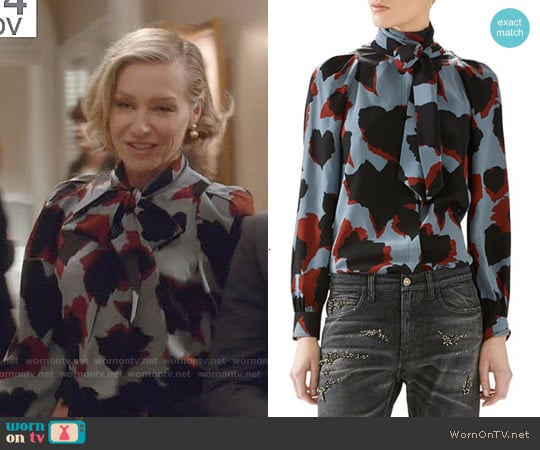  worn by Elizabeth North (Portia de Rossi) on Scandal