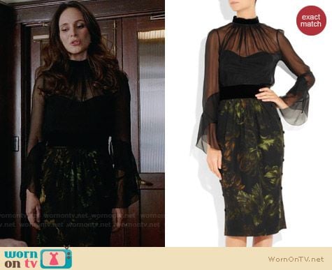 Gucci Silk Chiffon Printed Silk Dress worn by Madeleine Stowe on Revenge