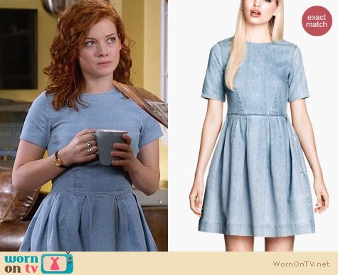 H&M Denim Dress worn by Jane Levy on Suburgatory