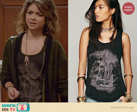 Modern Family Fashion: Free People Witch Craft Tank worn by Sarah Hyland