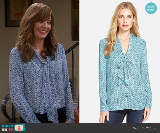 Halogen Scarf Tie Blouse worn by Bonnie Plunkett (Allison Janney) on Mom