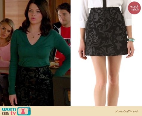 Happy Endings Fashion: Alice + Olivia Minah brocade skirt worn by Casey Wilson