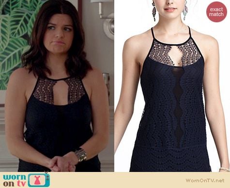 Happy Endings Fashion: Anthropologie Semi-Obscured Tank worn by Casey Wilson