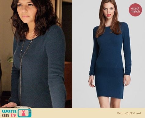 Happy Endings Fashion: Aqua cashmere tunic dress worn by Casey Wilson