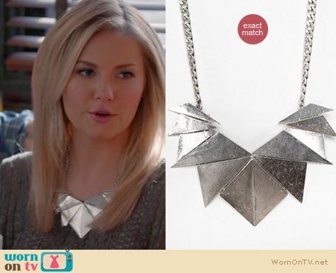 Happy Endings Fashion: Urban Outfitters Palmdale necklace worn by Elisha Cuthbert