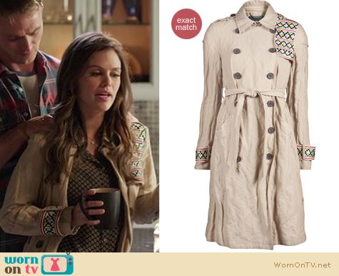 Hart of Dixie Fashion: Gryphon Timeless Trench worn by Rachel Bilson