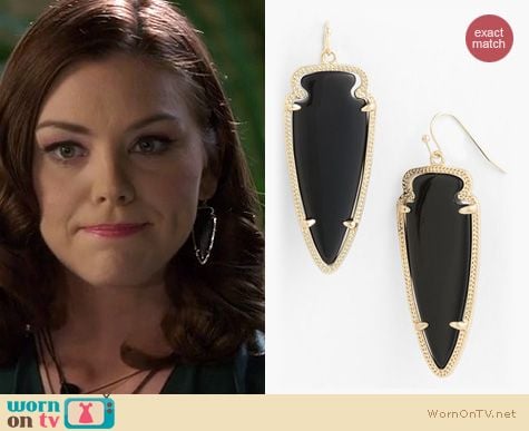 Hart of Dixie Fashion: Kendra Scott black Skylar Spear earrings worn by Kaitlyn Black