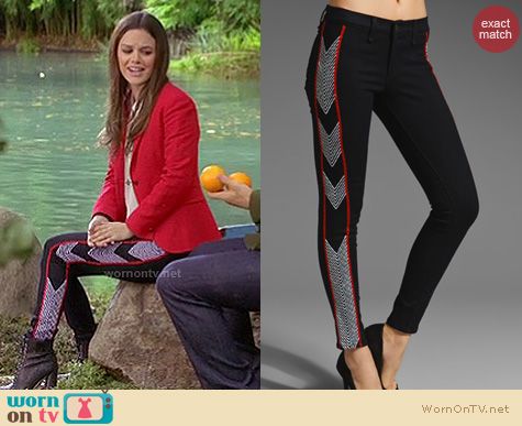 Hart of Dixie Fashion: Rag & Bone Bengal jeans in Raja Midnight worn by Rachel Bilson