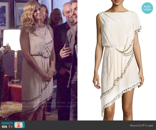 Haute Hippie Grommet/Nailhead-Trim Asymmetric Dress worn by Rayna Jaymes (Connie Britton) on Nashville