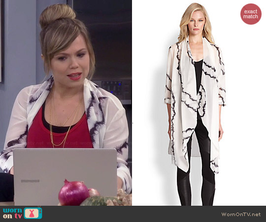 Haute Hippie Printed Silk Chiffon Cardigan worn by Amanda Fuller on Last Man Standing