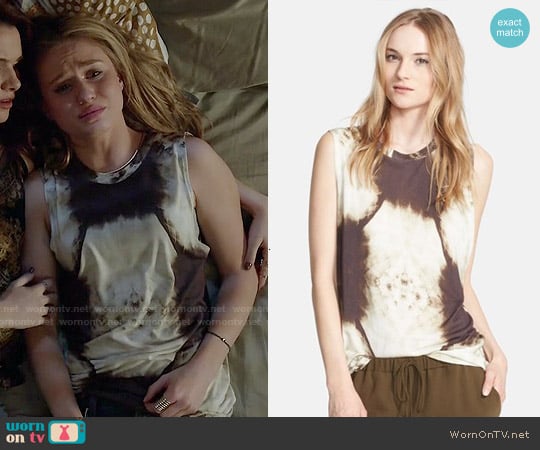 Haute Hippie X-Ray Muscle Tank worn by Amy (Rita Volk) on Faking It