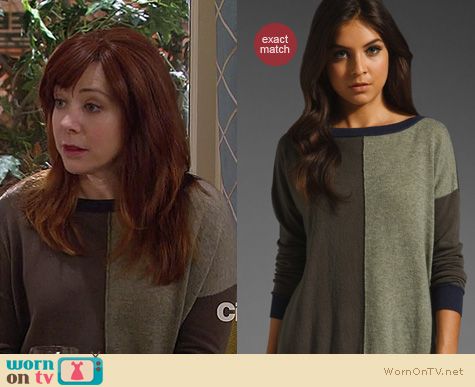 How I Met Your Mother Fashion: Autumn Cashmere colorblock boxy tunic worn by Alyson Hannigan