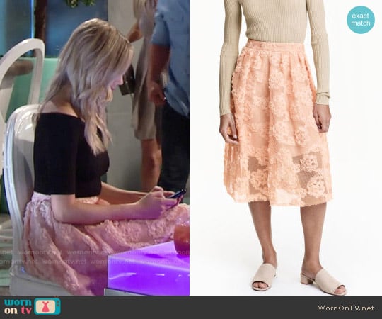 H&M Skirt with Chiffon Flowers worn by Abby Newman (Melissa Ordway) on The Young and the Restless