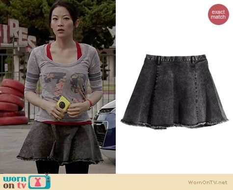 H&M Denim Skirt in Black worn by Arden Cho on Teen Wolf