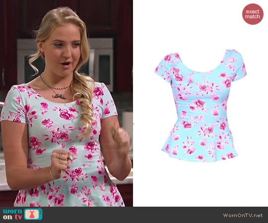 H&M Floral Peplum Top worn by Veronica Dunne on KC Undercover