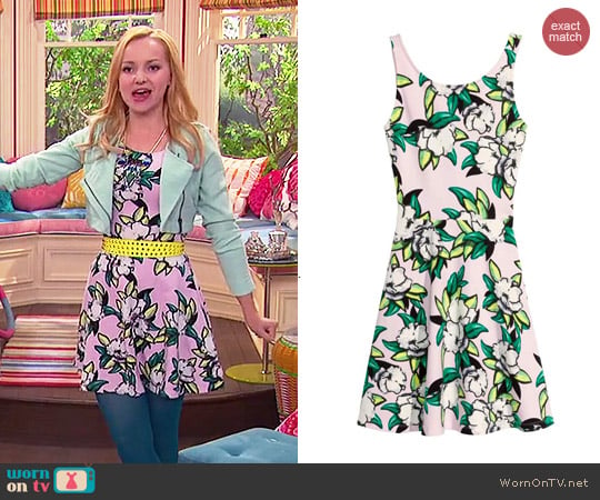 H&M Jersey Dress in Light Pink/Floral worn by Liv Rooney (Dove Cameron) on Liv and Maddie