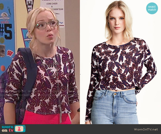 H&M Patterned Sweater in Burgundy/patterned worn by Maddie Rooney (Dove Cameron) on Liv and Maddie