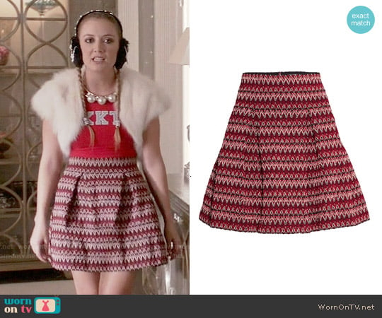 H&M Textured Skirt in Red worn by Chanel #3 (Billie Lourd) on Scream Queens