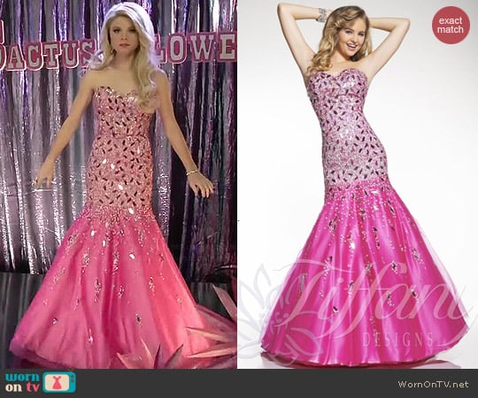 House of Wu Tiffany Designs Dress #16029 worn by Bailey Buntain on Faking It