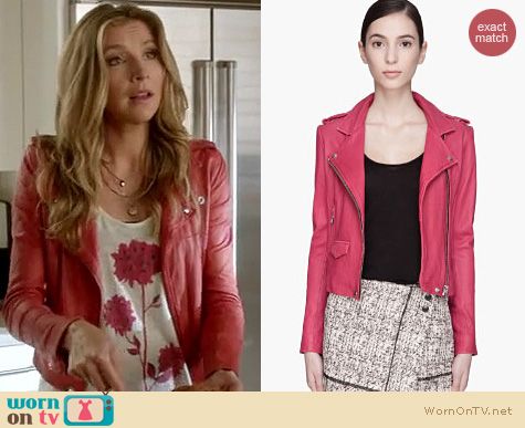 How to Live With Your Parents Fashion: IRO Ashville jacket worn by Sarah Chalke