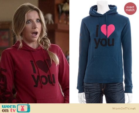 HTLWYP Fashion: Free City Love You Pullover Hoodie worn by Sarah Chalke